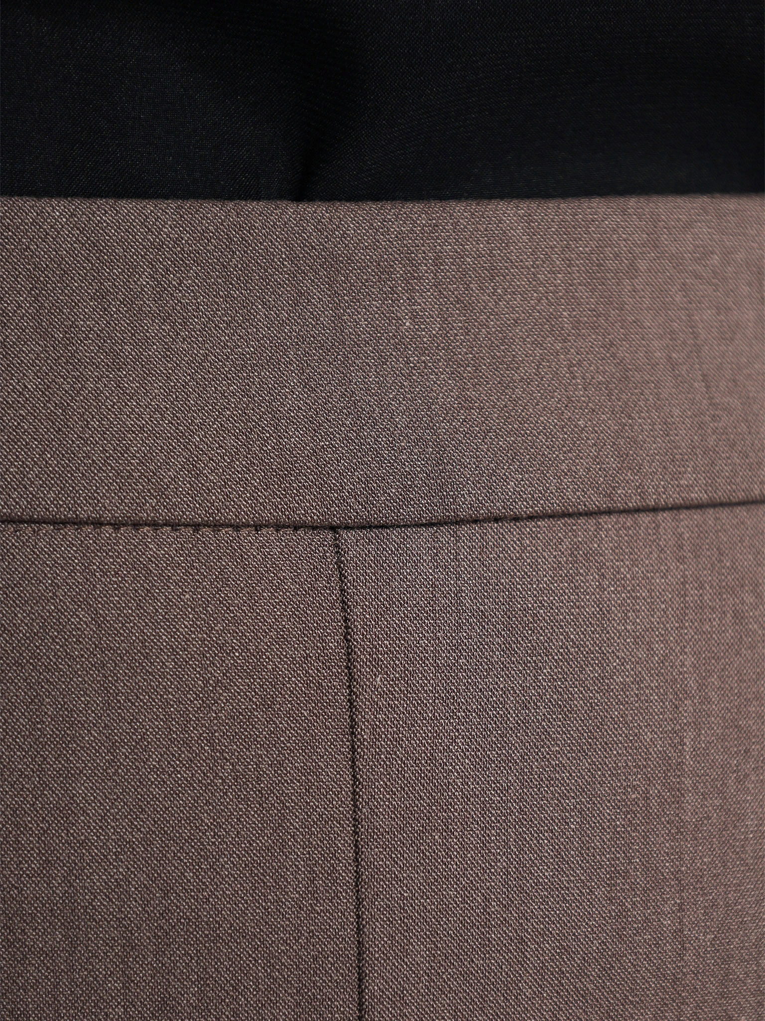 Юбка серого цвета с эластичным поясом